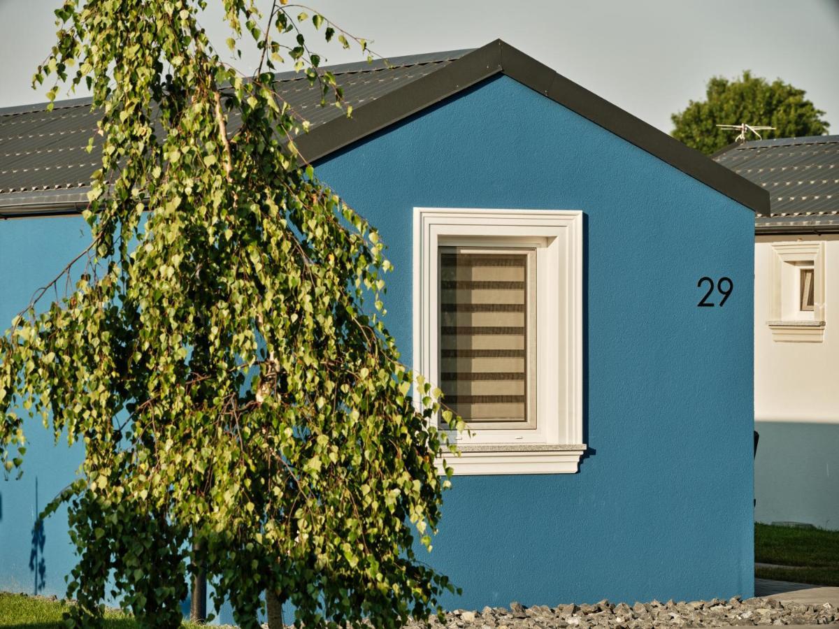 Scandi Village Затор Экстерьер фото